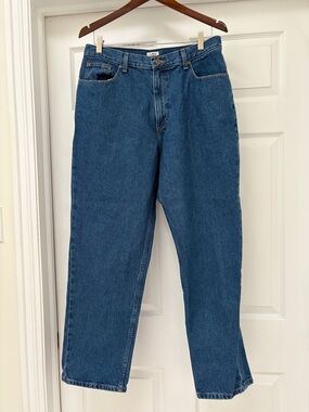L.L. Bean Women's Straight-Leg Relaxed Fit Denim Jeans size 14